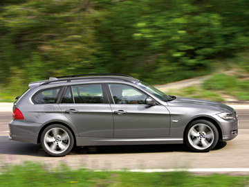 2010_BMW_328_Touring