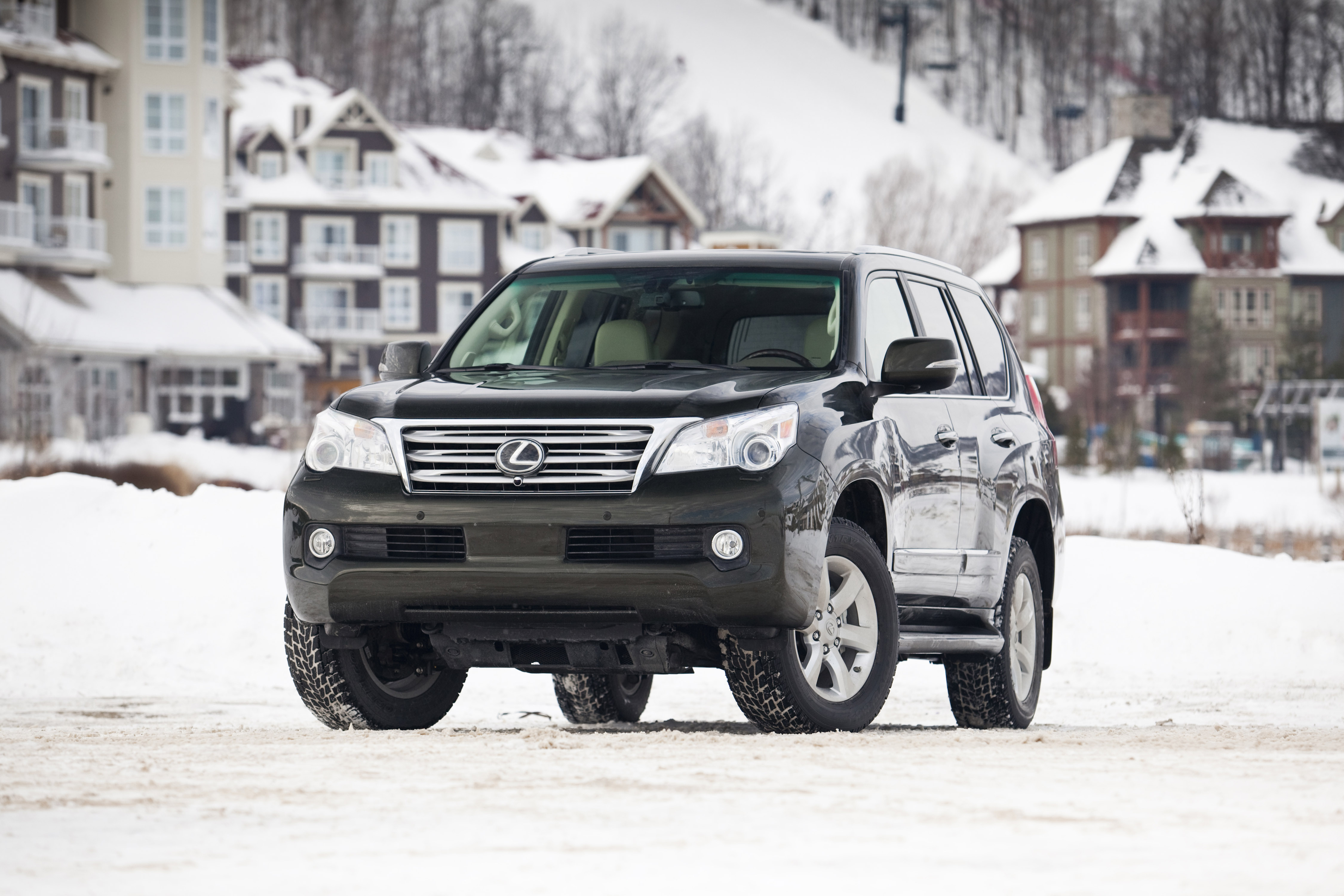 2010_Lexus_GX_460_08.jpg