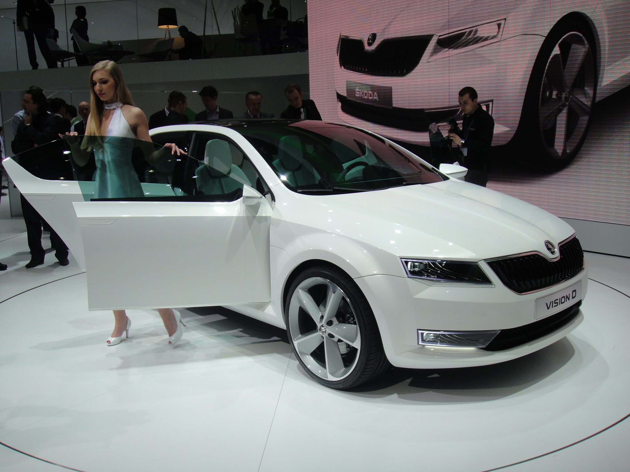 Skoda Vision седан